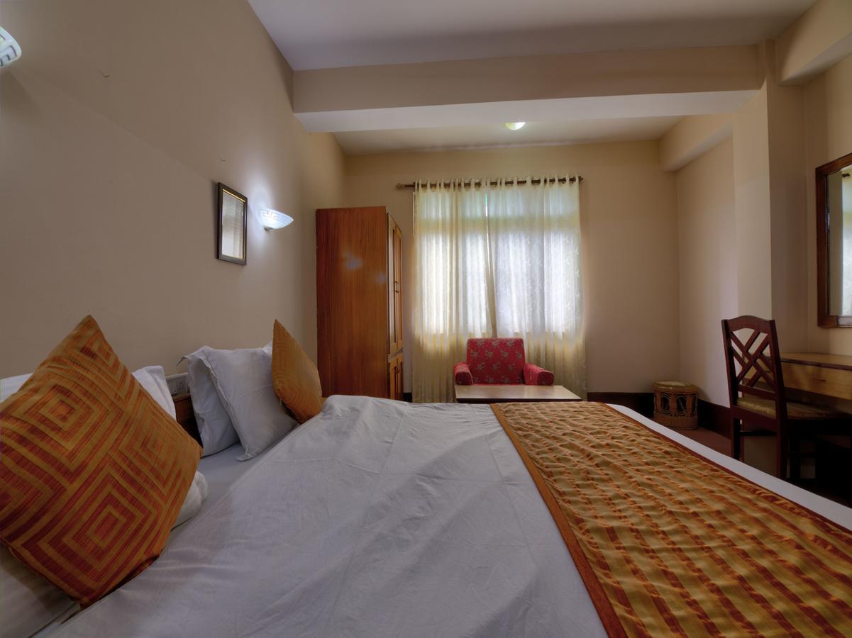 Oyo 13521 Sudhriti Hotel Siliguri Extérieur photo