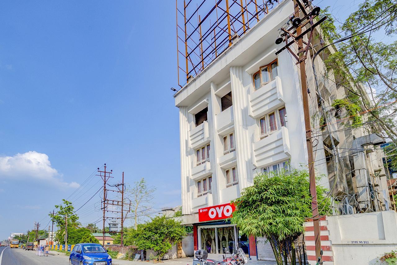 Oyo 13521 Sudhriti Hotel Siliguri Extérieur photo