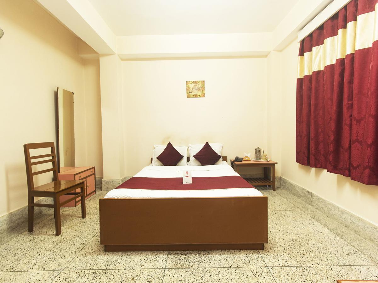 Oyo 13521 Sudhriti Hotel Siliguri Extérieur photo